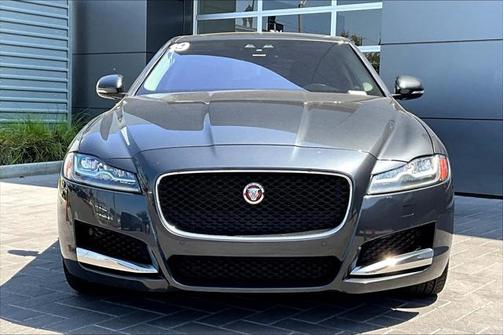 2019 Jaguar XF 30t Prestige
