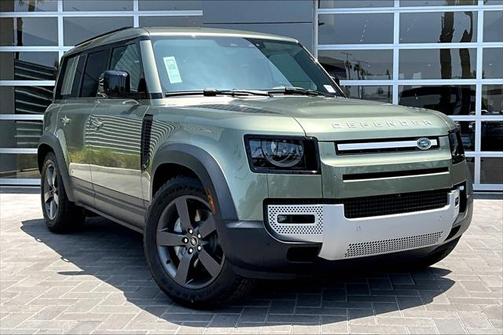 2025 Land Rover Defender 110 P300