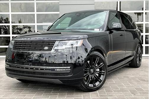 2025 Land Rover Range Rover P530 SE 7 Seat