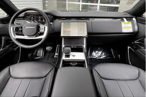 2025 Land Rover Range Rover P530 SE 7 Seat