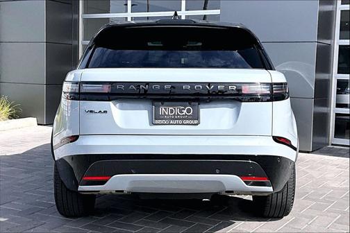 2026 Land Rover Range Rover Velar P250 SE R-Dynamic