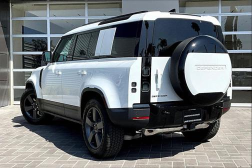 2026 Land Rover Defender S