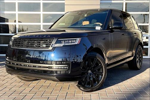 Constellation Blue Met 2025 Land Rover Range Rover P550e SE