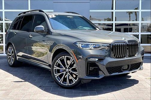 Dravit Gray Metallic 2022 BMW X7 M50i