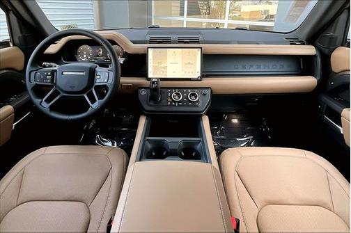 2025 Land Rover Defender 130 P400 X-Dynamic SE