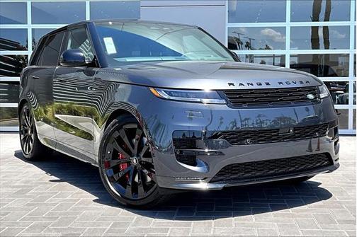 2025 Land Rover Range Rover Sport SE