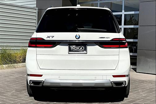 2023 BMW X7 xDrive40i