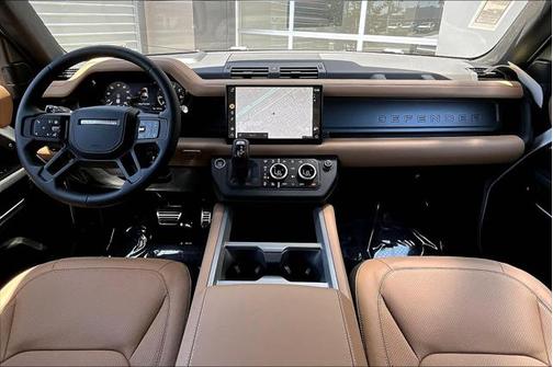 2025 Land Rover Defender 110 V8