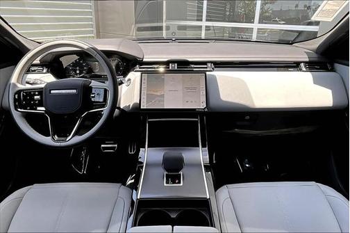 2026 Land Rover Range Rover Velar P250 SE R-Dynamic