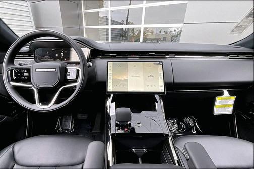 Carpathian Gray Premium Metallic 2026 Land Rover Range Rover Sport SE