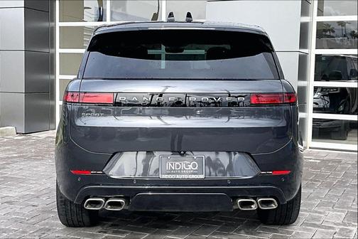 2025 Land Rover Range Rover Sport SE