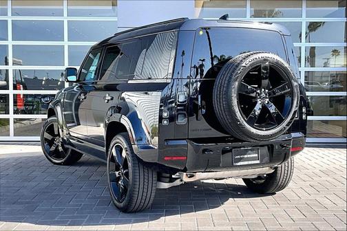 2026 Land Rover Defender P400 X-Dynamic SE