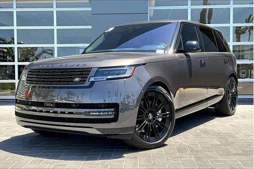 2023 Land Rover Range Rover P530 SE