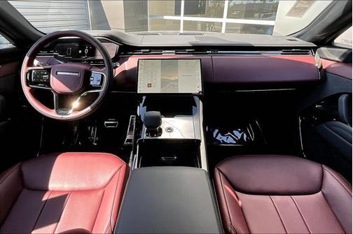 2025 Land Rover Range Rover Sport SE