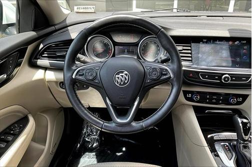 2018 Buick Regal Sportback Preferred II
