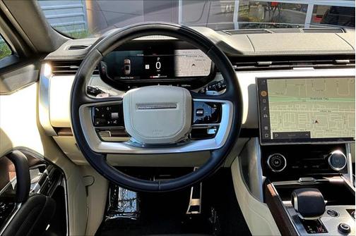 2023 Land Rover Range Rover P530 SE