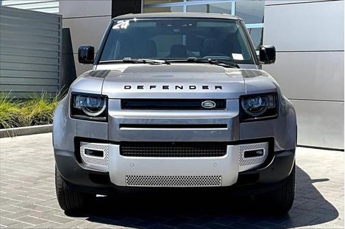 2024 Land Rover Defender 110 P400 S