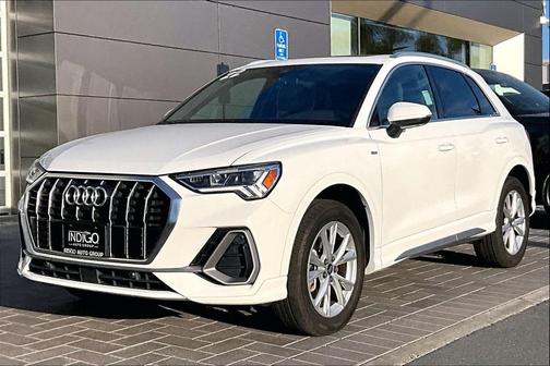 2022 Audi Q3 45 S line Premium Plus