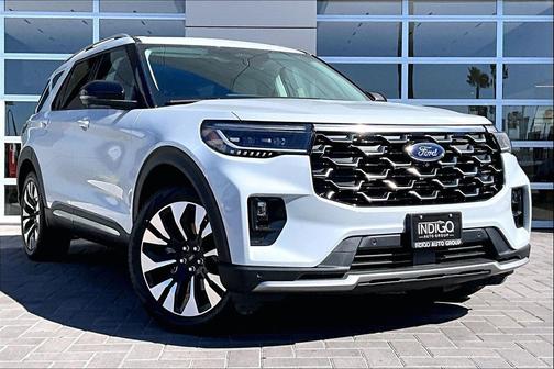 2026 Ford Explorer Platinum