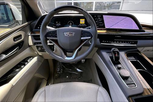 Crystal White Tricoat 2022 Cadillac Escalade Sport Platinum