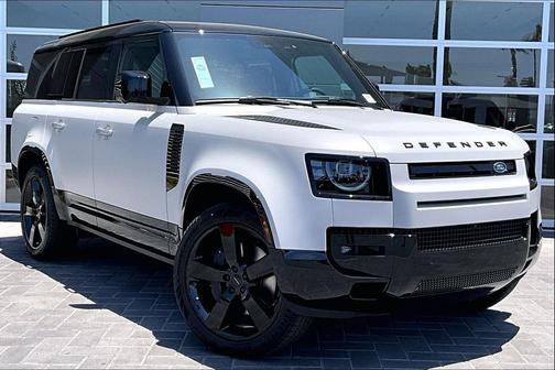 Borasco Gray Metallic 2026 Land Rover Defender P400 X-Dynamic SE