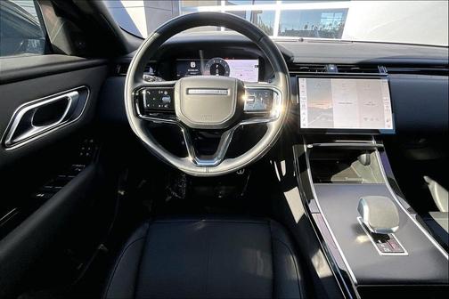 Carpathian Gray Premium Metallic 2026 Land Rover Range Rover Velar P400 Dynamic SE