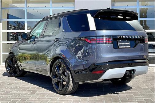 2026 Land Rover Discovery Gemini Edition
