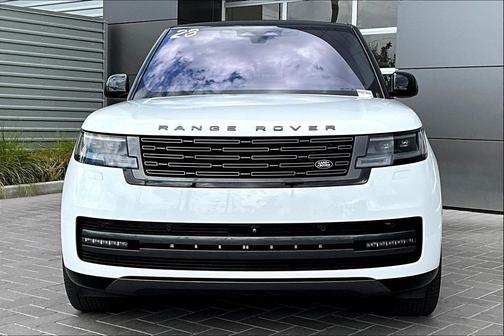 2023 Land Rover Range Rover P530 SE