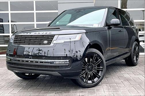 2026 Land Rover Range Rover P530 SE