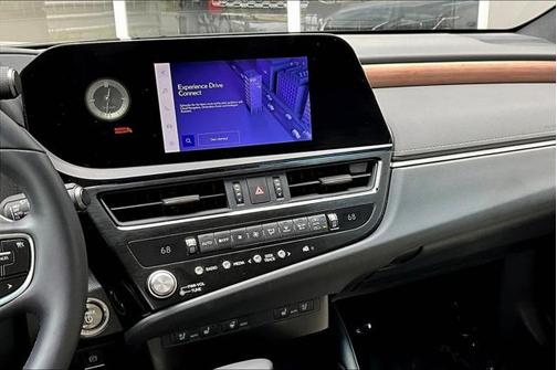 2023 Lexus ES 300h Base