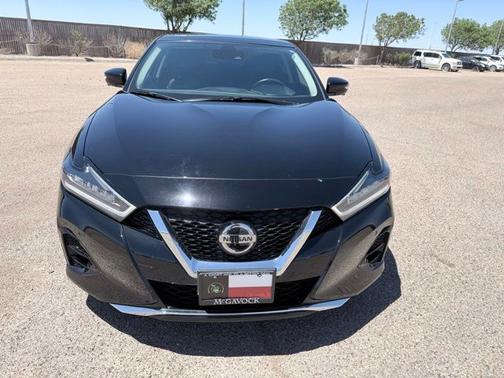 Black 2022 Nissan Maxima Platinum