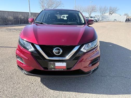 2022 Nissan Rogue Sport SV