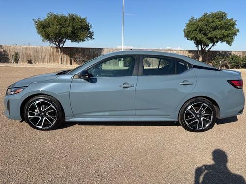 2024 Nissan Sentra SR