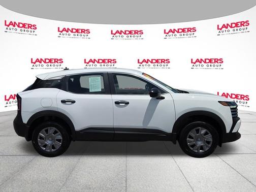 Fresh Powder 2026 Nissan Kicks S