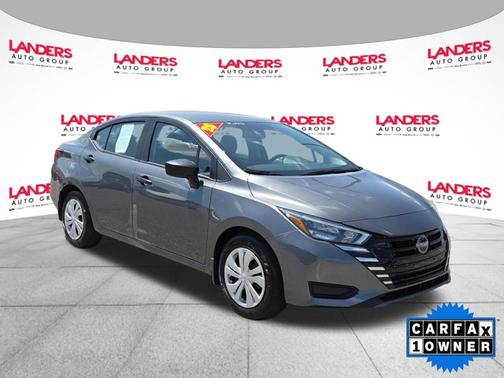 Gun Metallic 2025 Nissan Versa 1.6 S