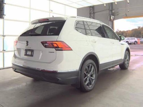 2022 Volkswagen Tiguan 2.0T SE 4MOTION