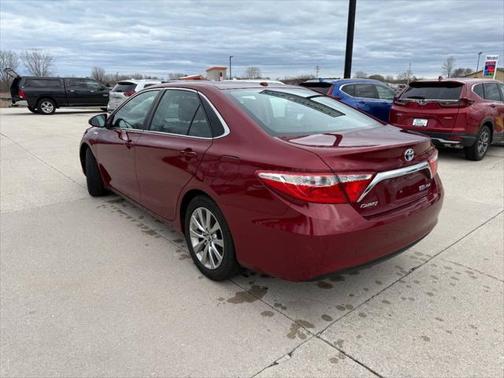 2015 Toyota Camry Hybrid XLE
