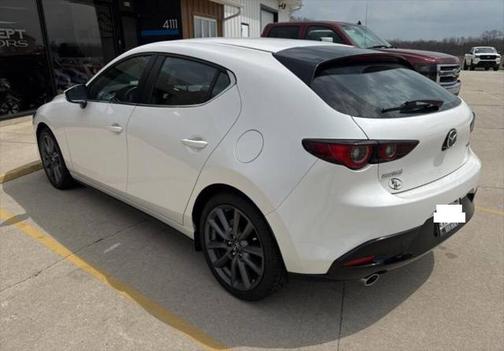 2022 Mazda Mazda3 FWD w/Preferred Package