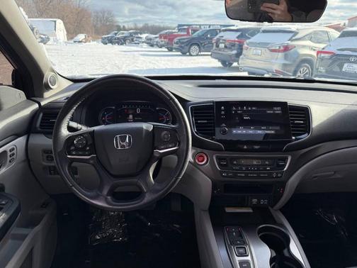 2022 Honda Pilot AWD Special Edition