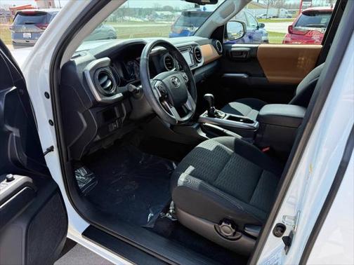 2018 Toyota Tacoma SR5
