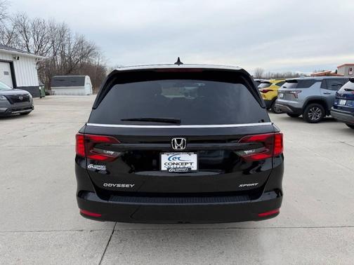 2023 Honda Odyssey Sport