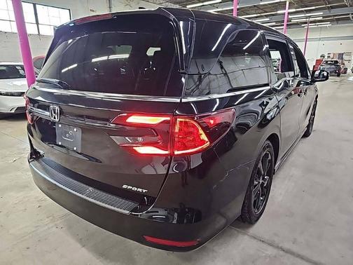 2023 Honda Odyssey Sport