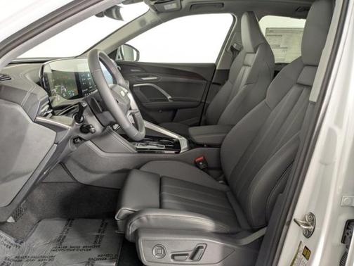 2025 Audi Q5 2.0T quattro Premium