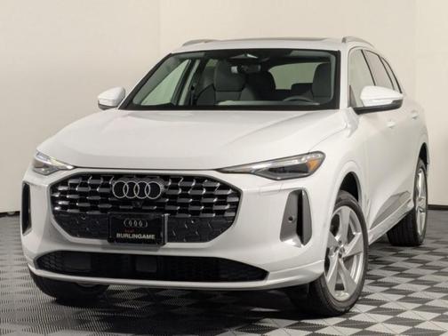 2025 Audi Q5 2.0T quattro Premium