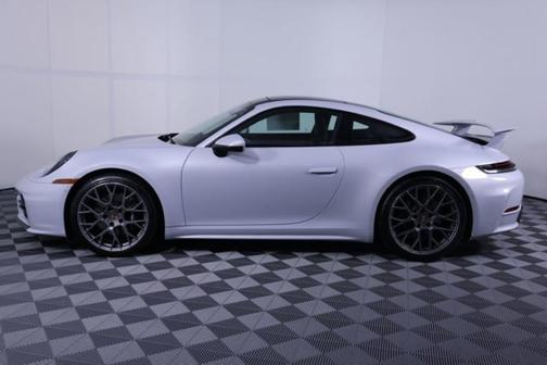 2026 Porsche 911 Carrera