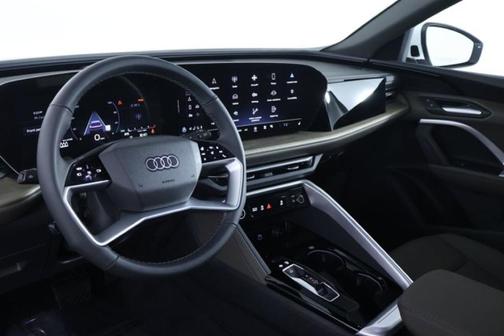 2025 Audi Q5 2.0T quattro Premium