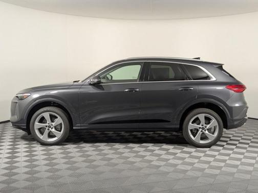 2025 Audi Q5 2.0T quattro Premium