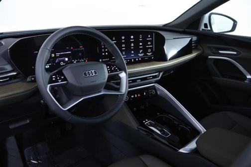 2025 Audi Q5 2.0T quattro Premium