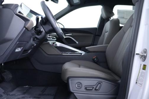 2025 Audi Q5 2.0T quattro Premium