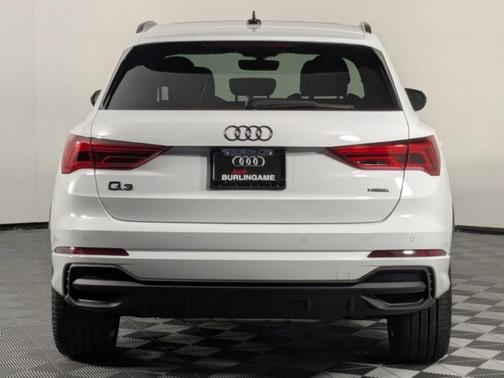 2025 Audi Q3 45 S line Premium